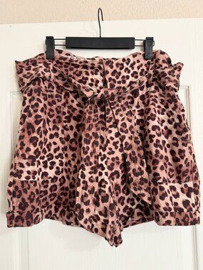 Rebecca Minkoff Leopard Linen Shorts with a Belt XL